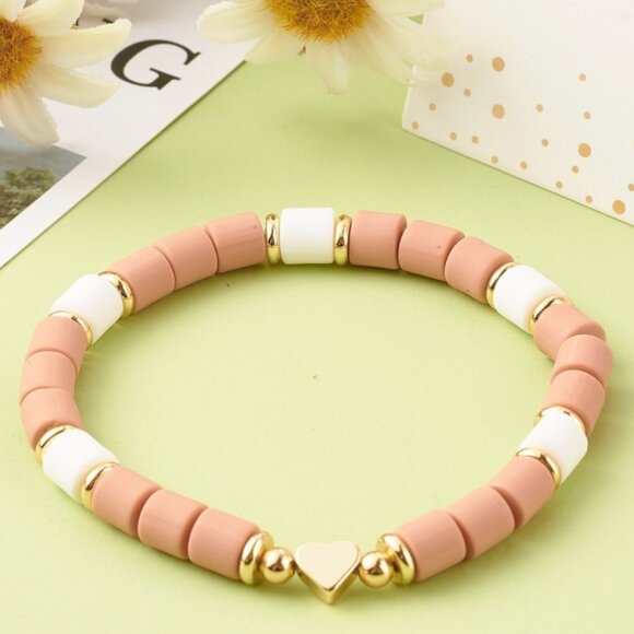 NWOT Cute Heart Stretchy Polymer Clay Beads Bracelet Handmade - Picture 1 of 5
